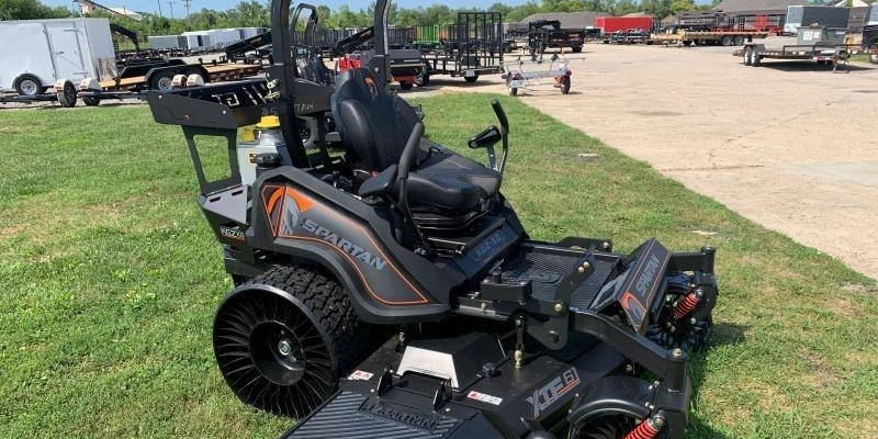 Mowers in Springfield, Illinois